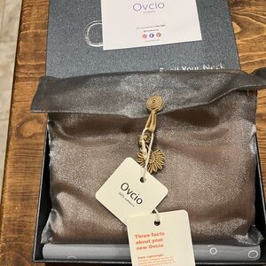 Scarf Ovico luxury cashmere tan mocha color NWT